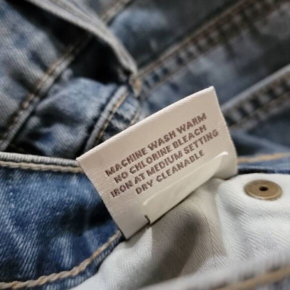 Henry & Belle Tapered Denim Jeans - Picture 6 of 8